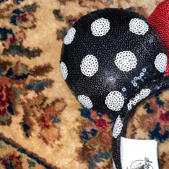 Disney Black and White Sequin Ears with Red Bow - Picture 4 of 4